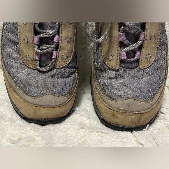 Timberland, women’s, Lionshead walking shoe, Vibram. Size 9.5 M - Picture 6 of 6